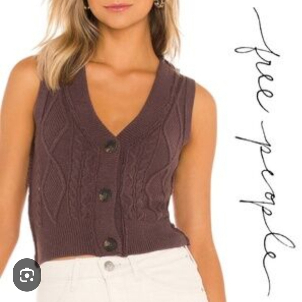 Free People Denson Cable-knit Vest in Brown. Size M